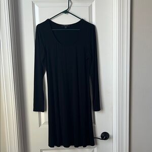 Karen Kane Elegant Black Long Sleeve Dress